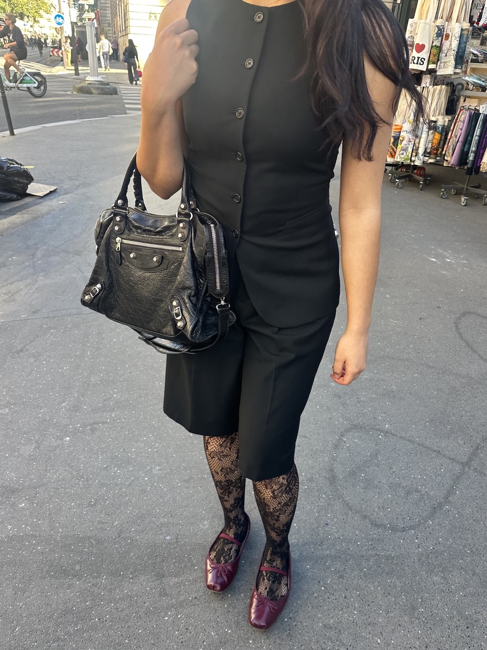 Balenciaga Modepilot Ballerina flats Street Style