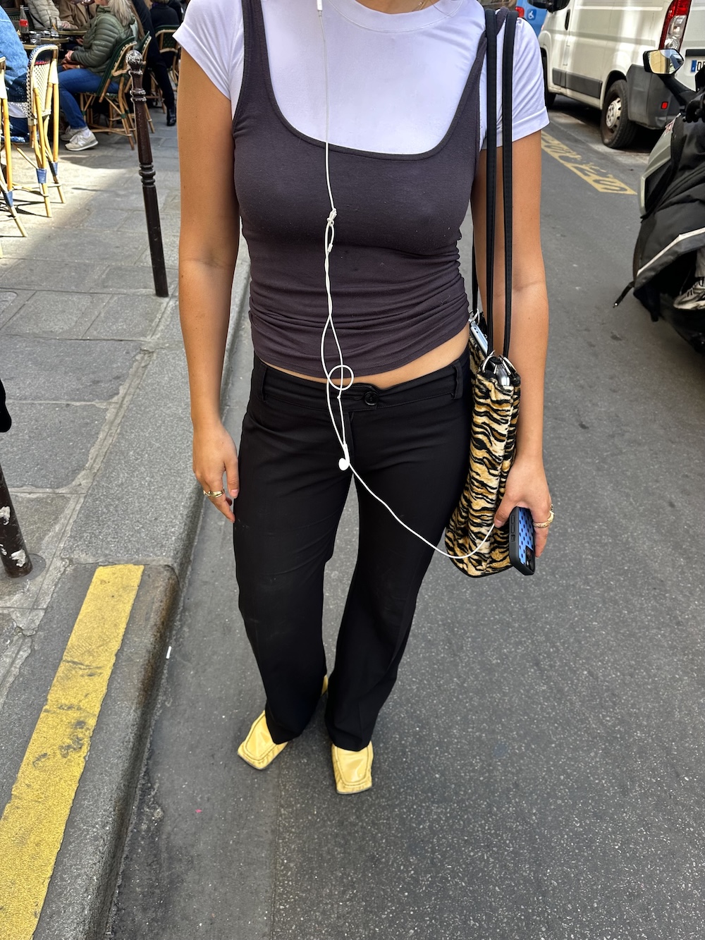 Paris Street Style Modepilot Layering